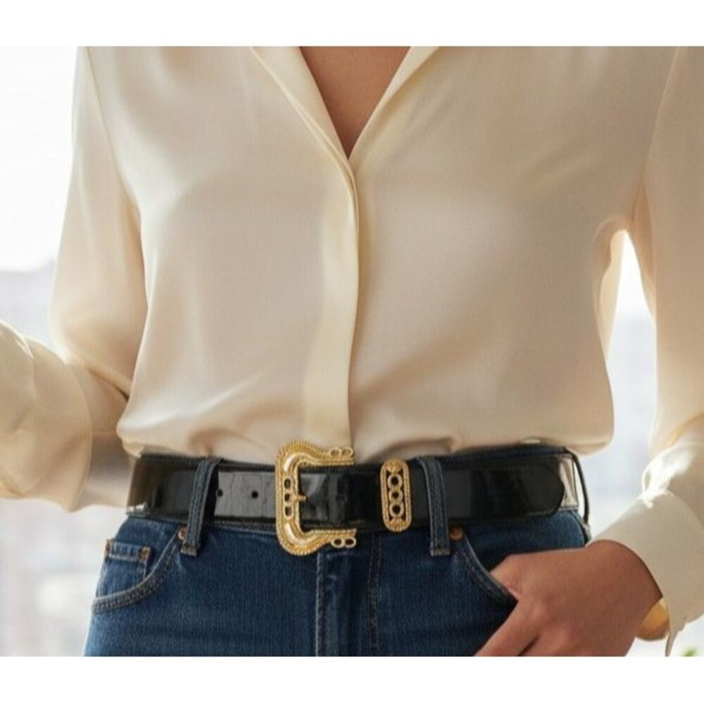 VINTAGE ANNE KLEIN BLACK PATENT LEATHER GOLD TONE METAL BUCKLE 1 1/2" BELT MED